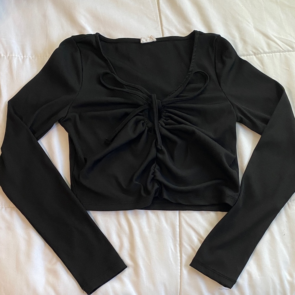 Cotton On Black Long-Sleeve Ruched Tie-Front Crop Top